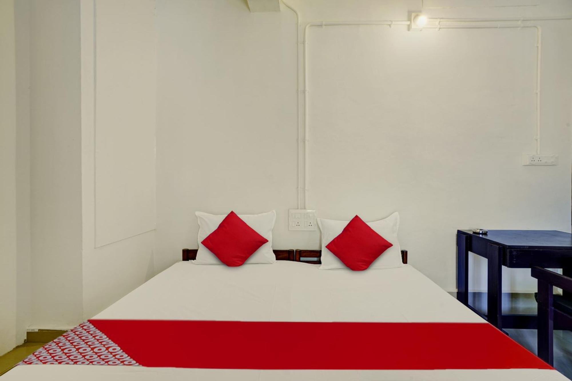 Super Hotel O Ceasar Palace Annex Thodupuzha Eksteriør bilde